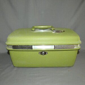 Vintage Royal Traveller by Samsonite Green Train Case with Tray & Keys